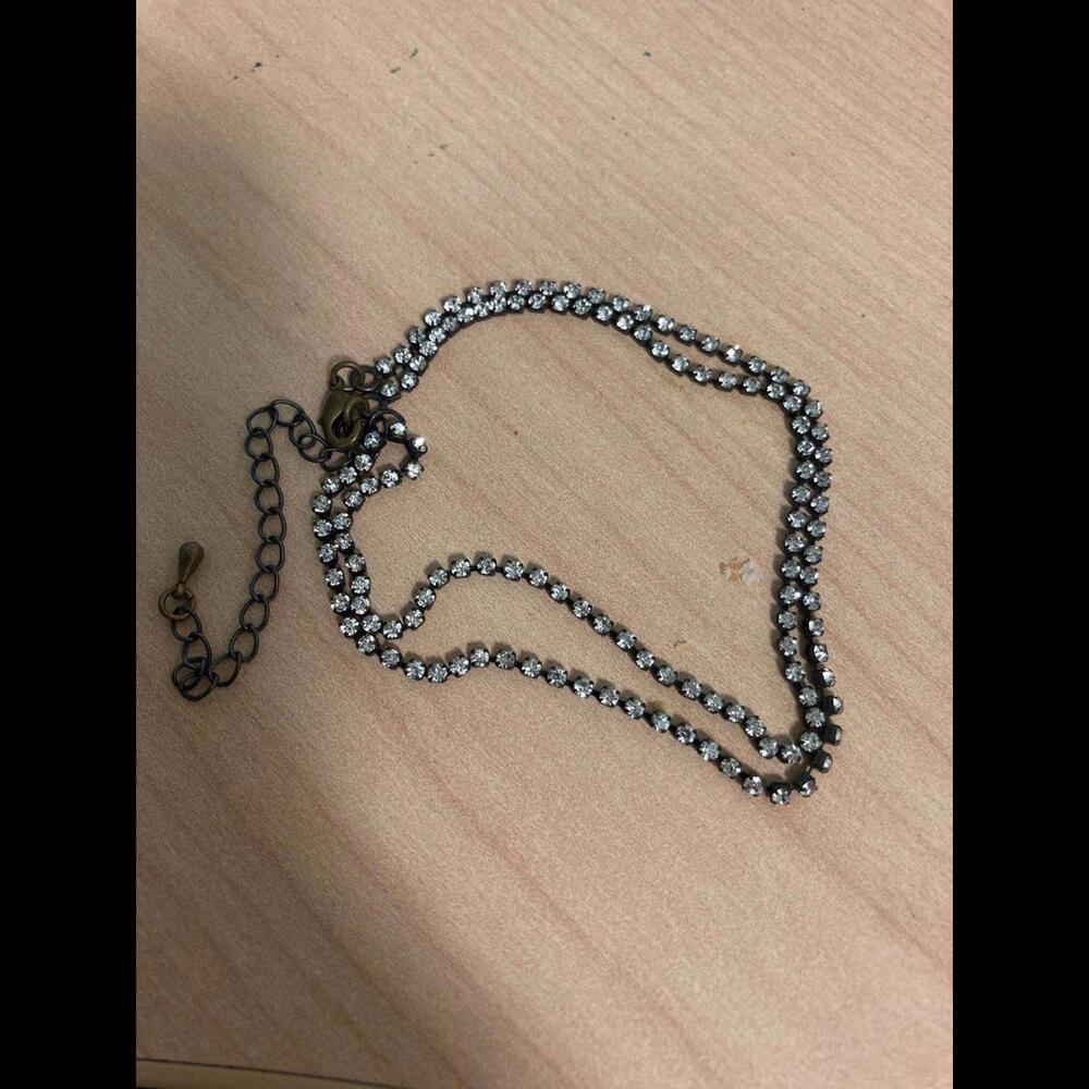 Delicate Charming Mini Rhinestone Chain Necklace - Picture 4 of 9